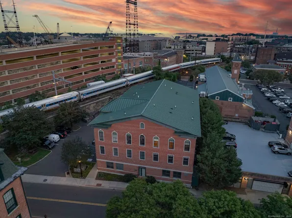 16 Ann Street #32, Norwalk, CT 06854