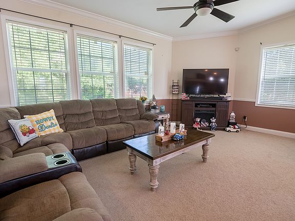 2nd image of 6511 SW 128th Ln