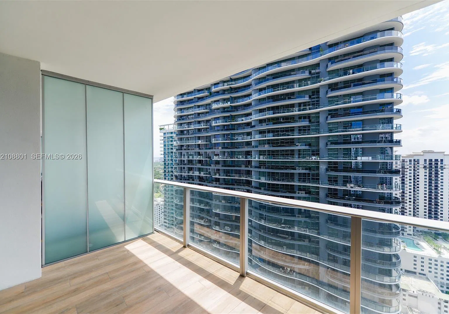 1010 Brickell Condo — Photo 4