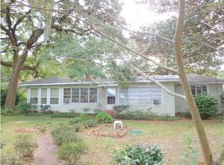 2021 Point Legere Rd, Mobile, AL 36605