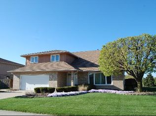 12102 Black Forest Trl, Homer Glen, IL 60491