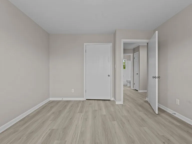 Shenandoah Townhomes — Photo 14