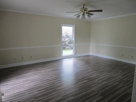 2nd image of 1606 Westfield Ct