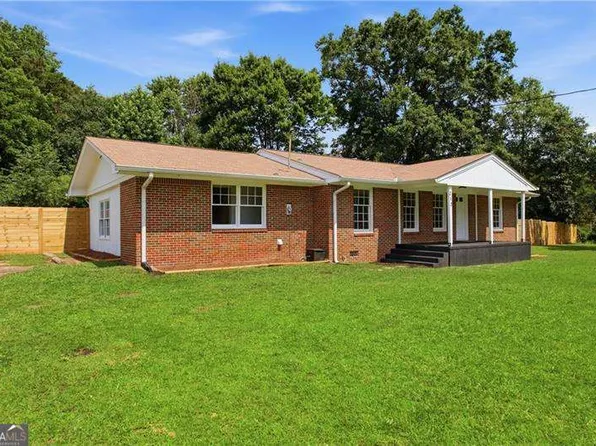 213 Wilbanks Cir, Dallas, GA 30132