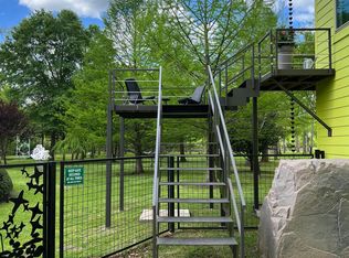 9949 Appleby Sand Rd #B, Nacogdoches, TX 75965