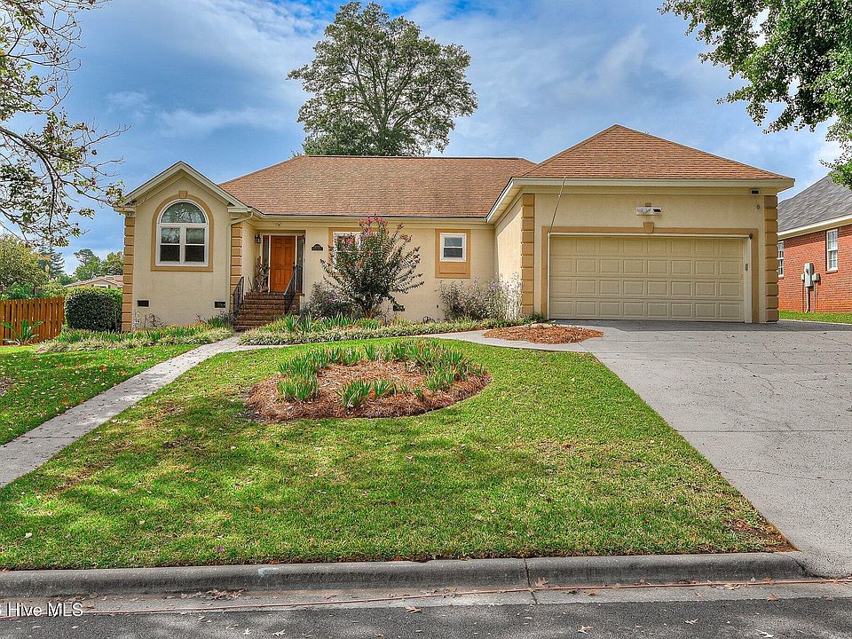 1st image of 4026 Dowling Drive