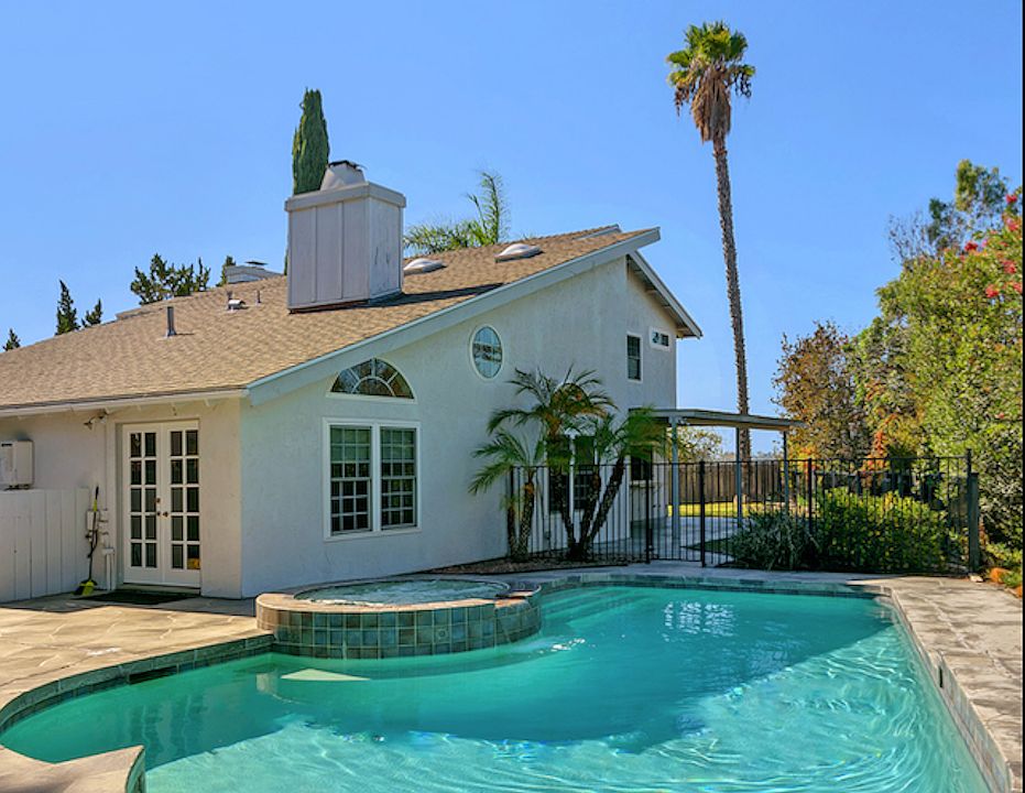 1st image of 5496 Mantua Ct