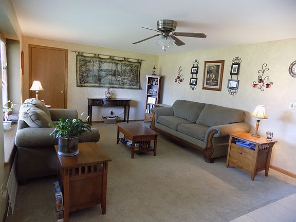4th image of 207 Mulberry Dr