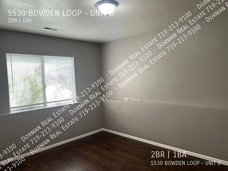 5530 Bowden Loop #D — Photo 8