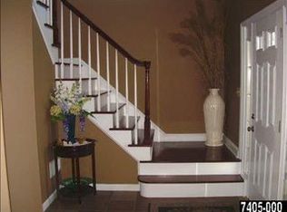 609 Carrie Dr, Dallastown, PA 17313
