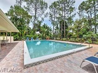 2252 Royal LN, NAPLES, FL 34112