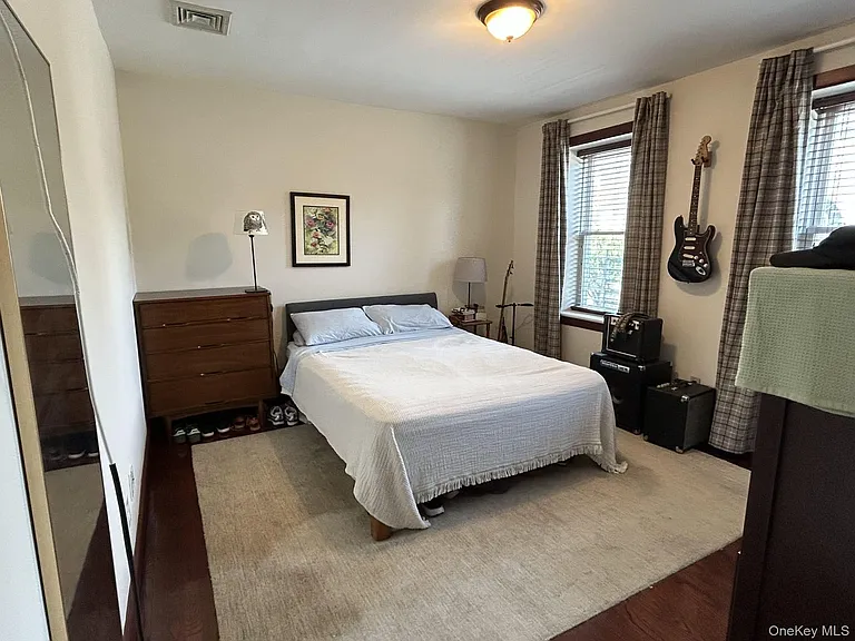 148 Main St #2W — Photo 3