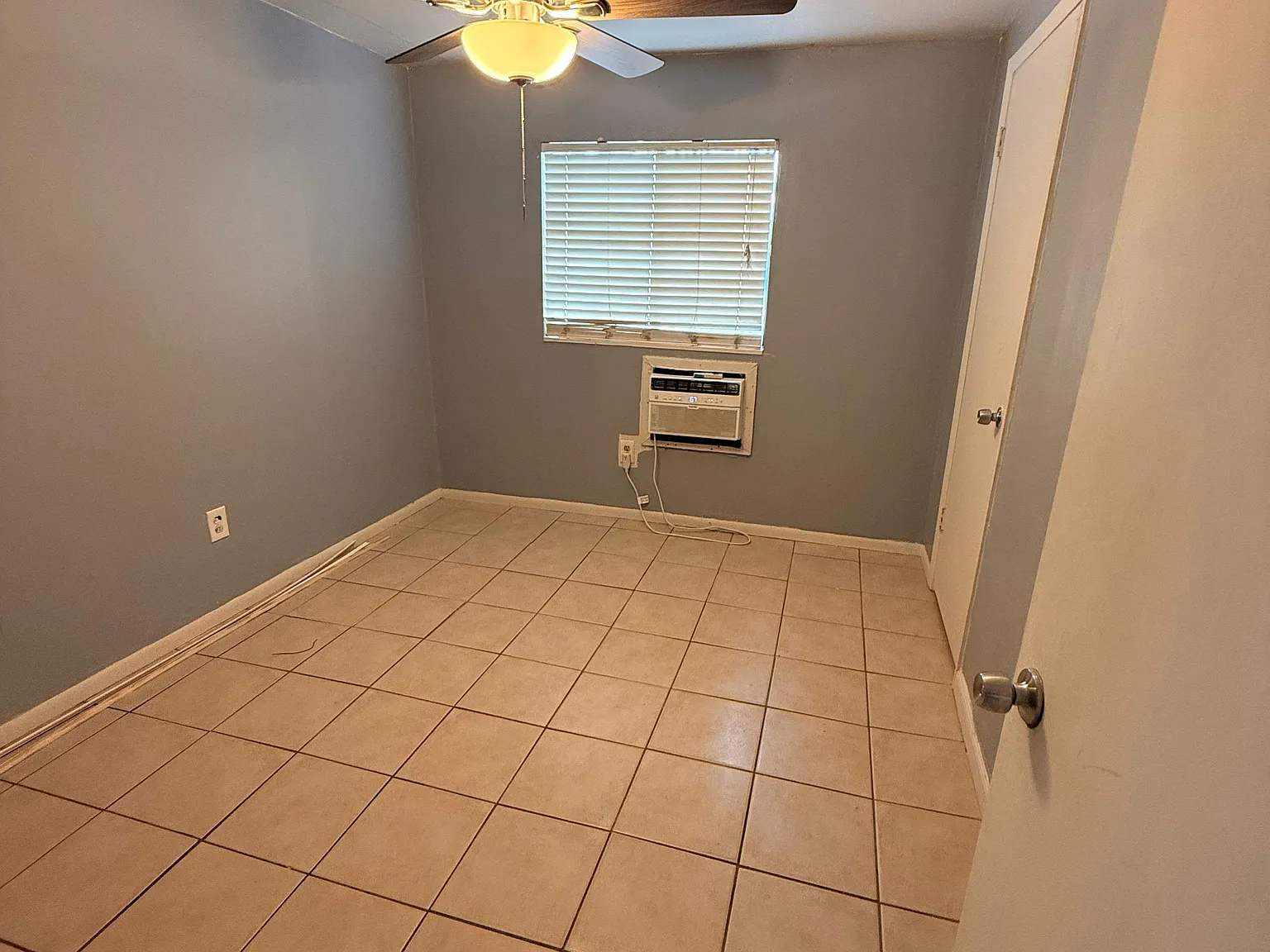 1 bed, 600 sqft, $1,355 — Photo 2