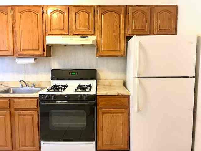 1st image of 3427 41st St APT 3L