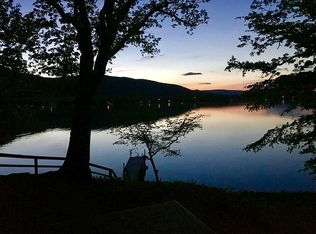 290 Black Point Rd, Ticonderoga, NY 12883