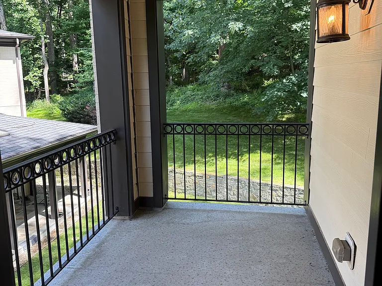 8747 Brook Rd — Photo 13