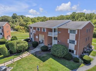 22 Dailey St APT G, Attleboro, MA 02703
