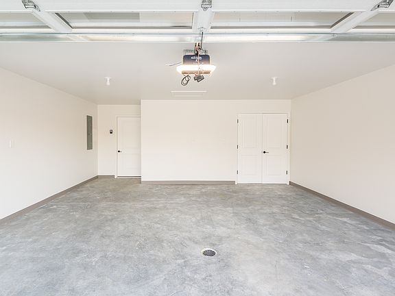 5th image of 842 El Dorado Dr