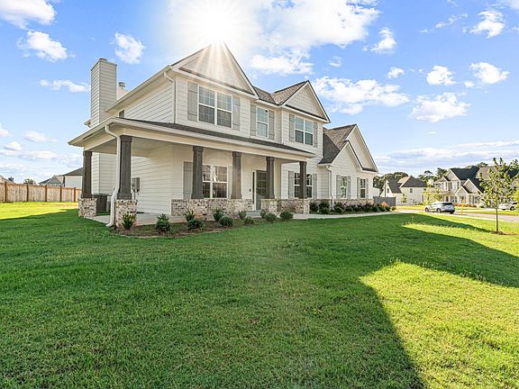 2nd image of 401 Bella Notte Cir