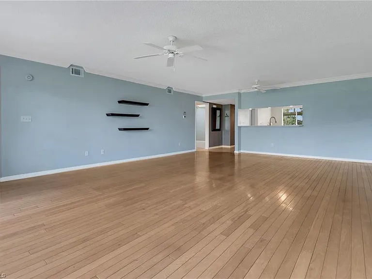 4556 Andover Way #E-106 — Photo 16