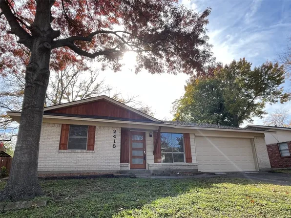 2418 Royal Dr, Garland, TX 75041