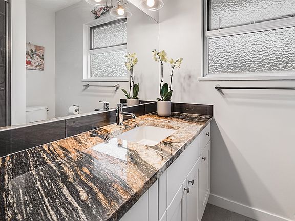 5th image of 6555 Saint Charles Pl