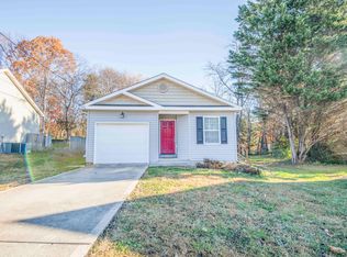5200 NE Heins Rd, Knoxville, TN 37918