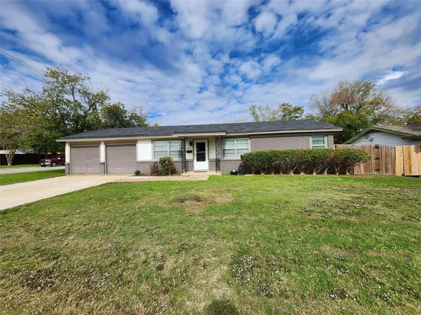 5301 Stanley Keller Rd, Haltom City, TX 76117