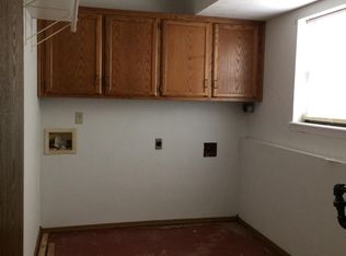 105 Willow Ln, Nixa, MO 65714