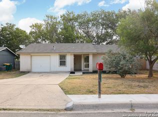 130 N Meadow St, Converse, TX 78109