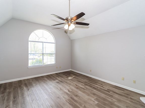 4th image of 1838 Black Bear Cir