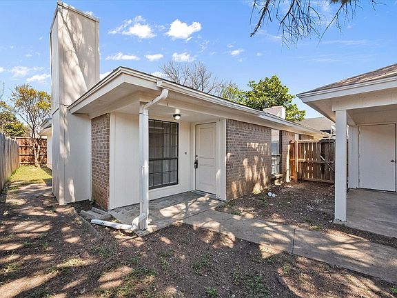 4th image of 3330 Green Ridge St