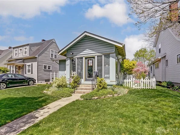 337 Peach Orchard Ave, Oakwood, OH 45419