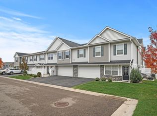 9891 5th Street Ln N, Lake Elmo, MN 55042
