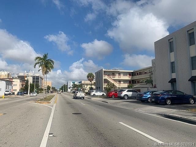 2nd image of 4420 W Flagler St