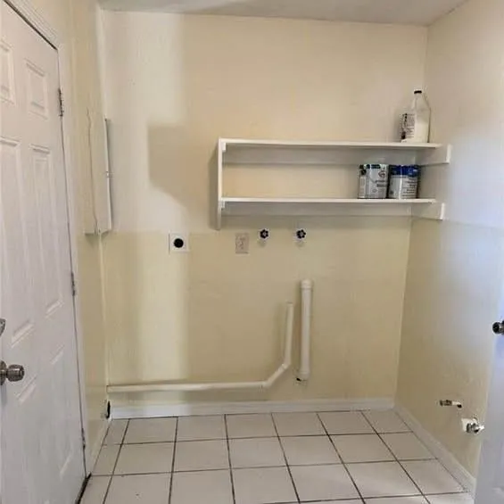 273 Hubbard Ave #208 — Photo 17