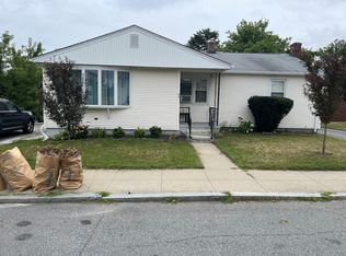 44 Italy St, Providence, RI 02908