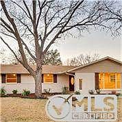 4th image of 10111 Rockmoor Dr