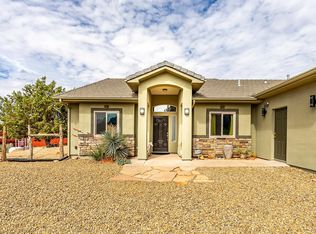 1646 S Cliff Dr, Apple Valley, UT 84737