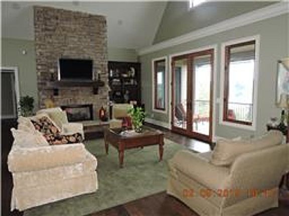 5th image of 167 Fanning Cove Dr