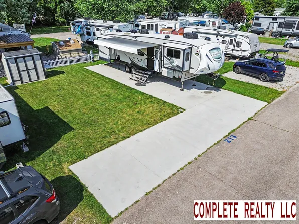 831 S Main St Unit 213, Au Gres, MI 48703
