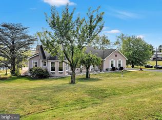 1096 Indian Dr, Auburn, PA 17922