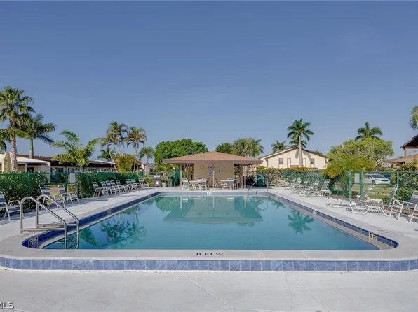9303 Lennex Ln, Fort Myers, FL 33919