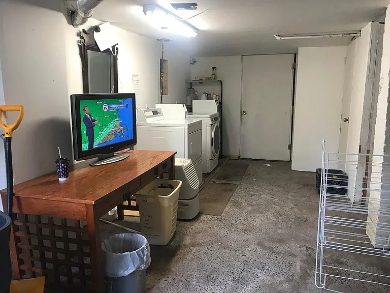 342 Bowdoin St #1 — Photo 6