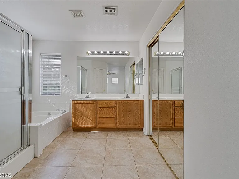 9861 Ashton Pines Ct #0 — Photo 28