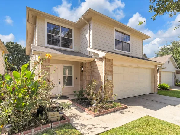 11410 Sunburst Falls Dr, Humble, TX 77396