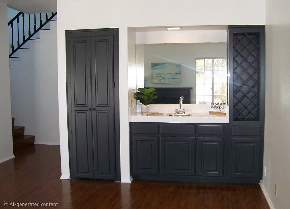 3 bed, 3.0 bath, 1610 sqft, $4,500 — Photo 3