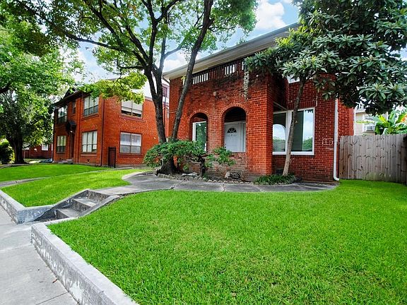 2nd image of 1207 W Gray St APT 1
