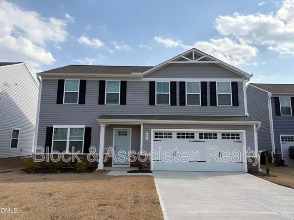 489 Autumn Moon Dr, Zebulon, NC 27597