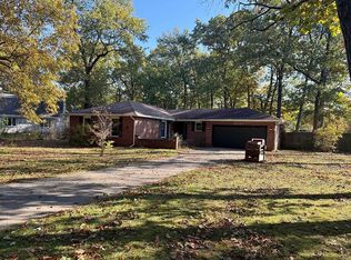 12243 Duttlinger Ln, Wheatfield, IN 46392